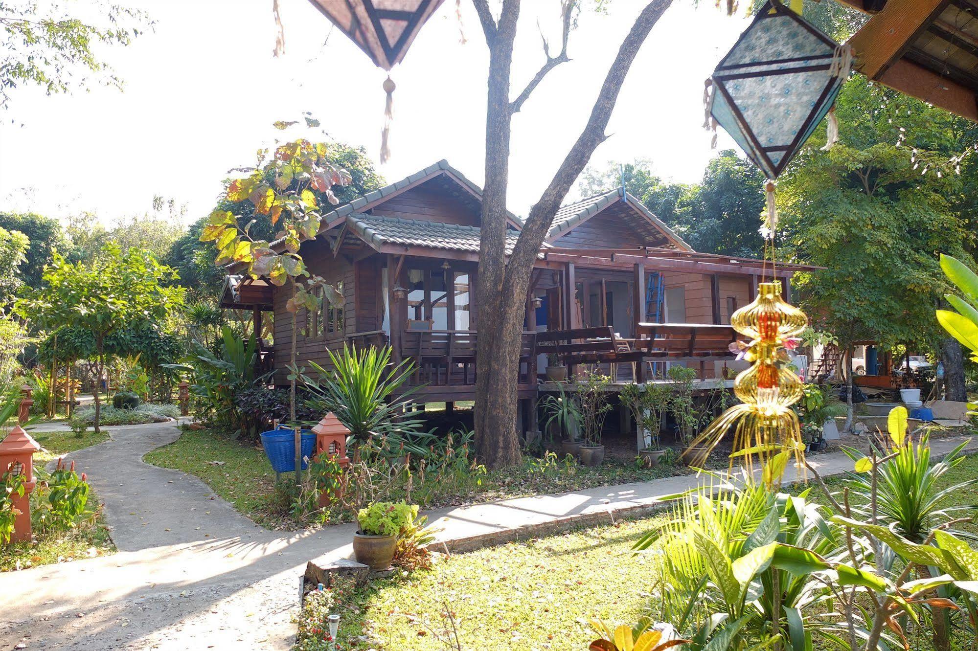 Tianna Garden Village Chiang Mai Exterior photo