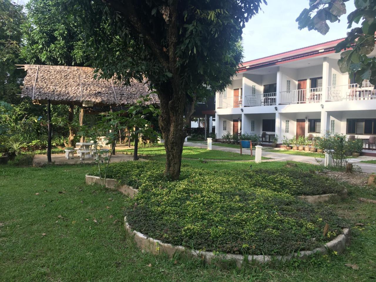 Tianna Garden Village Chiang Mai Exterior photo